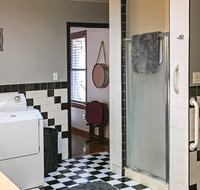 Waterfront Home on Lake Sherwood with Dock and Deck - Accommodation Rooms