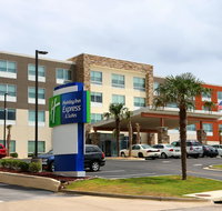 Holiday Inn Express  Suites Alabaster - Accommodation Rooms
