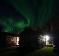 Pike's Waterfront Lodge - Accommodation Rooms