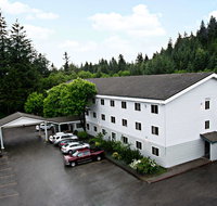 Super 8 by Wyndham Juneau - Accommodation Rooms