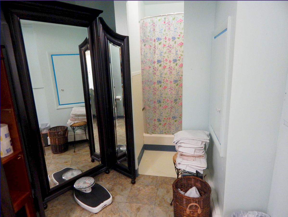 Billie's Backpackers Hostel - thumb 41