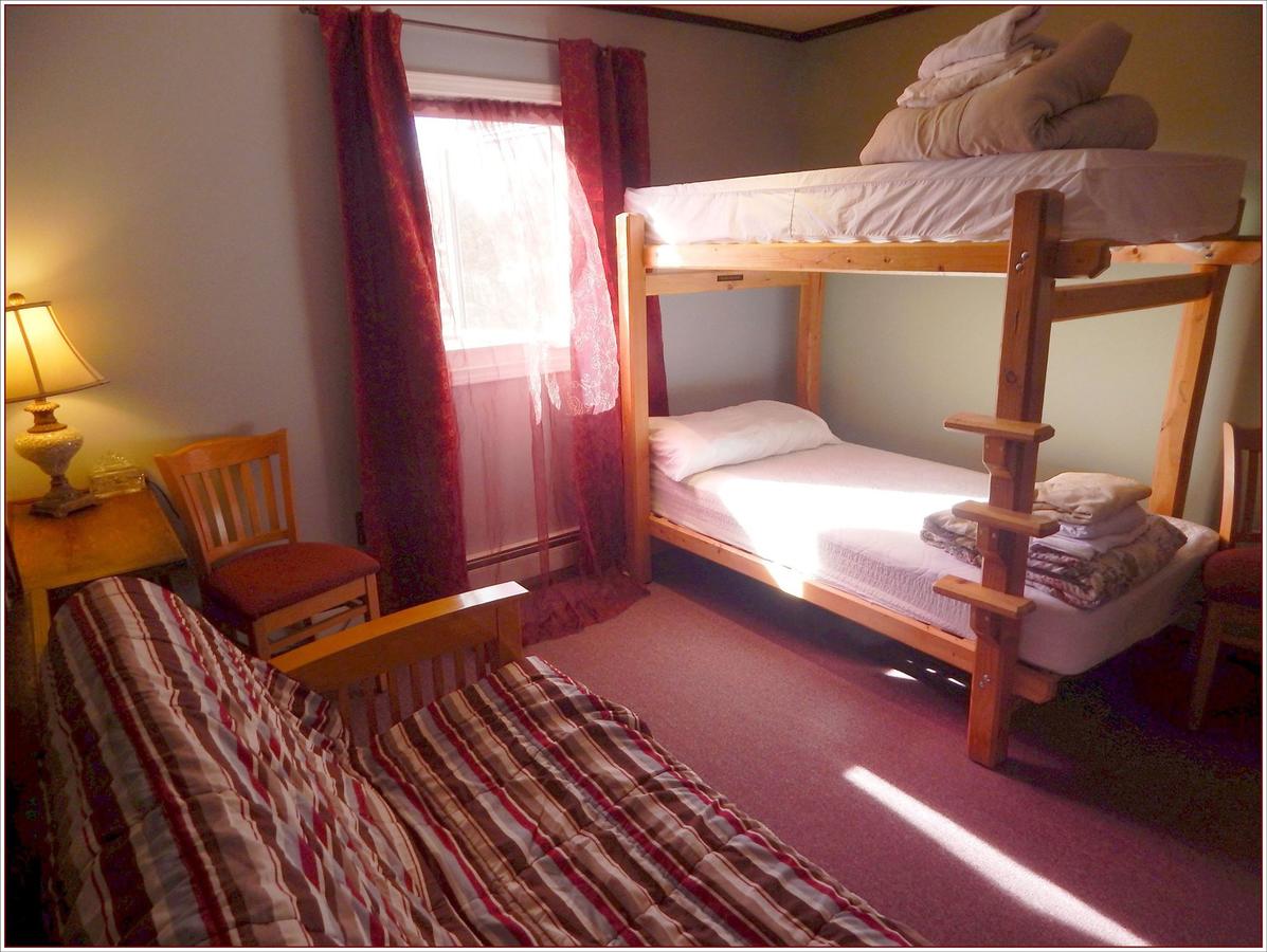 Billie's Backpackers Hostel - thumb 13