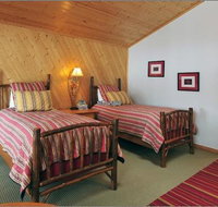 Bart Island Lodge - Accommodation Rooms