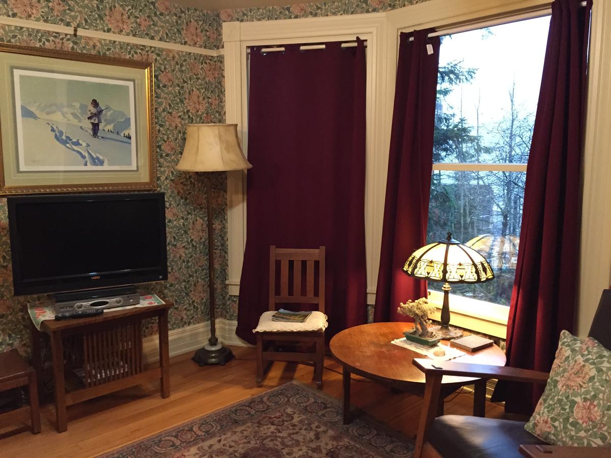 Alaska's Capital Inn Bed And Breakfast - thumb 15