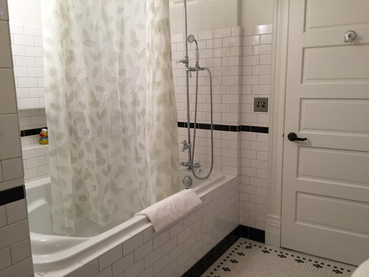 Alaska's Capital Inn Bed And Breakfast - thumb 9