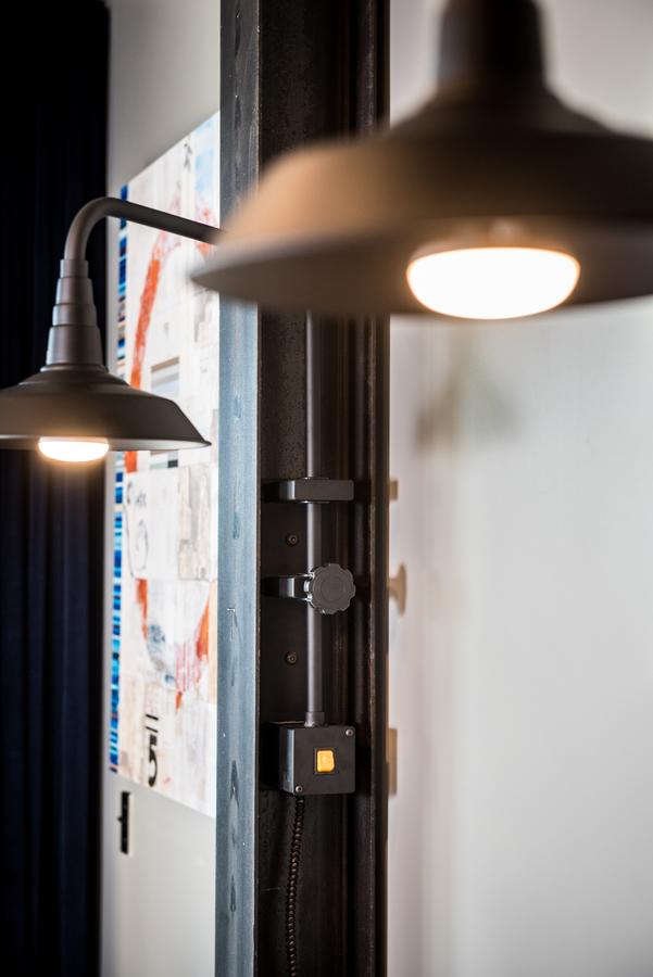 Found Re Phoenix - thumb 21