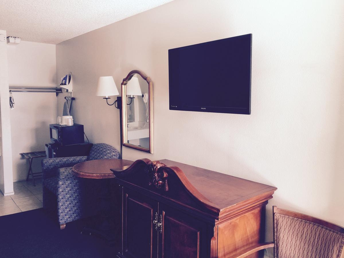 Windsor Inn - thumb 26