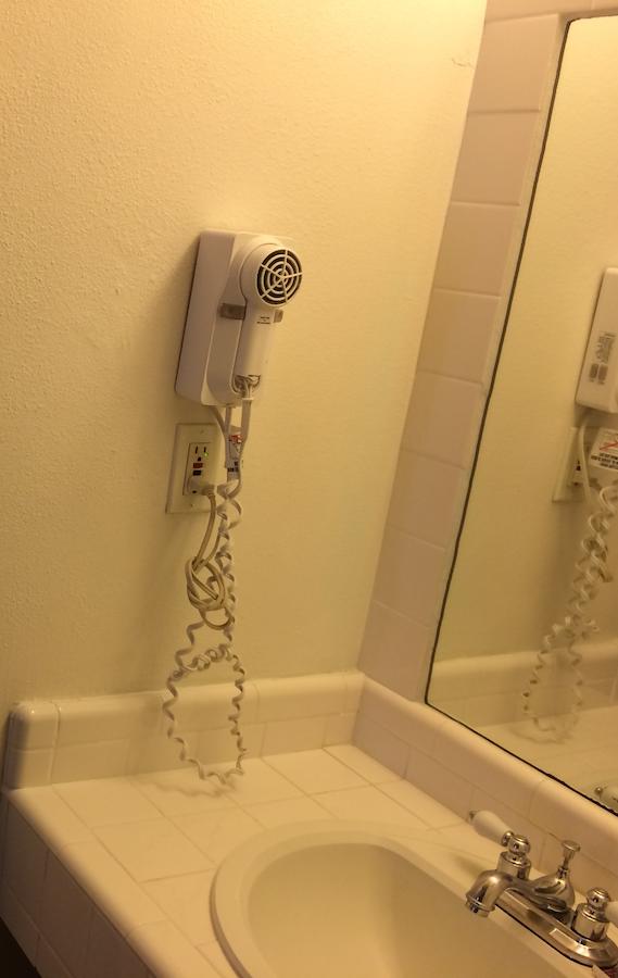 Windsor Inn - thumb 30