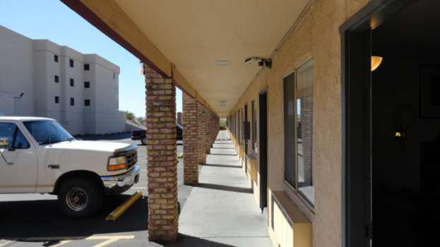 Windsor Inn - thumb 43