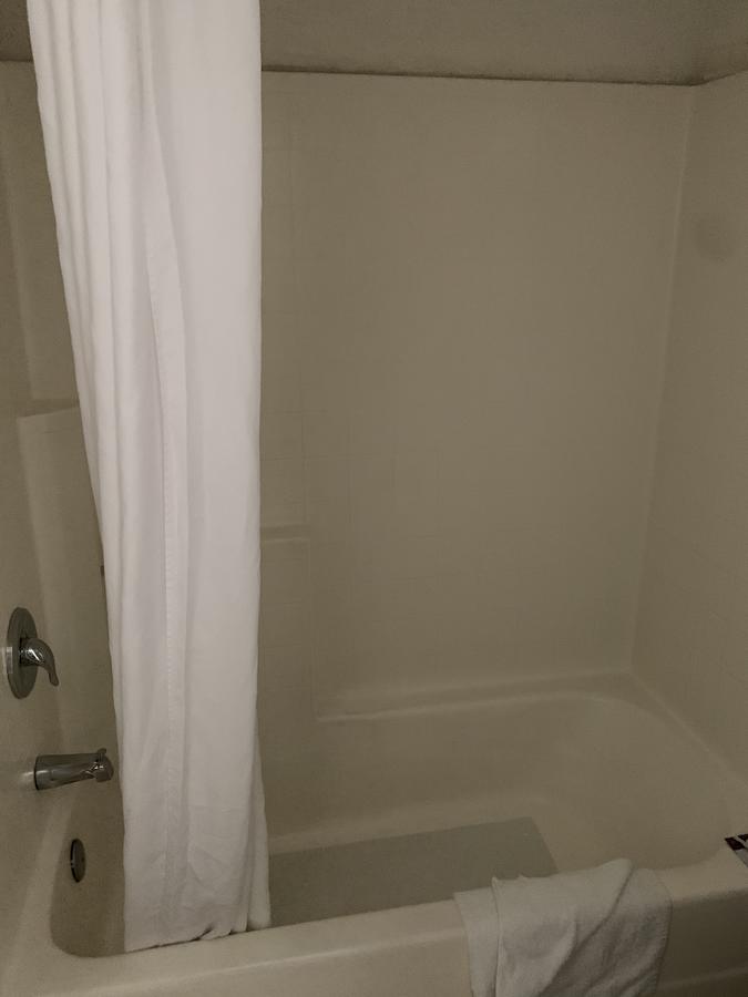 Windsor Inn - thumb 12