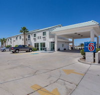 Motel 6 Lake Havasu City - Lakeside - Accommodation Rooms
