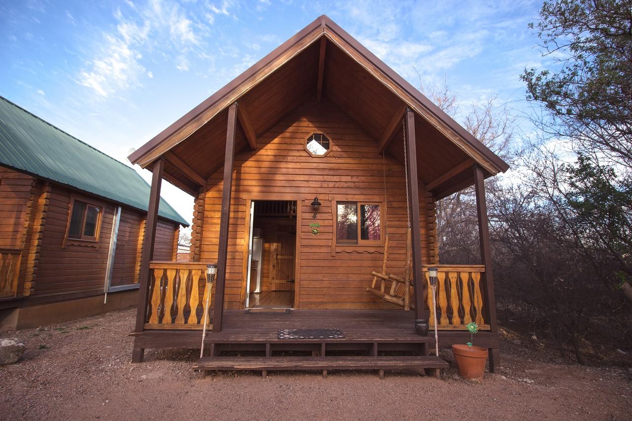 Katie's Cozy Cabins - thumb 5