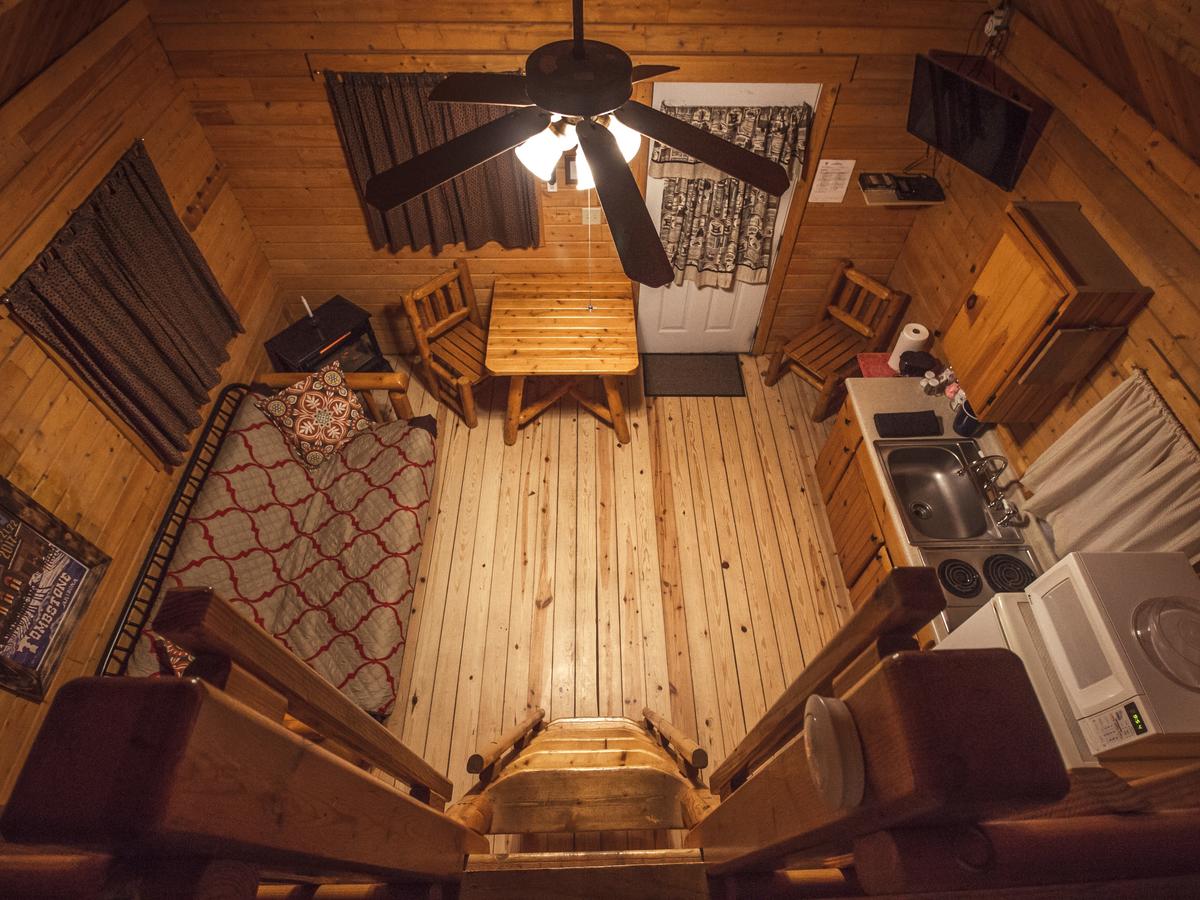 Katie's Cozy Cabins - thumb 14