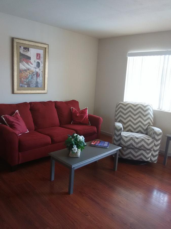 Hidden Palms Resort & Condominiums - thumb 1