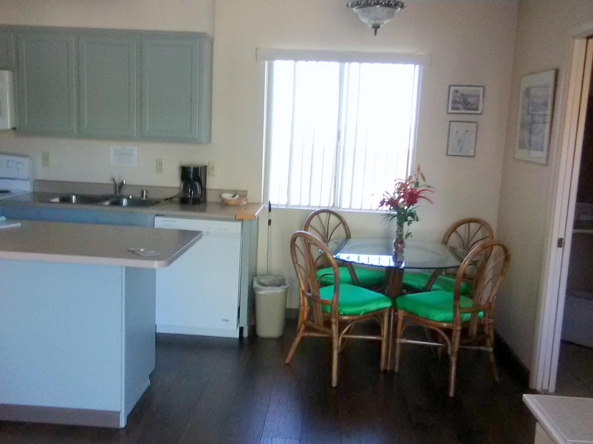 Hidden Palms Resort & Condominiums - thumb 26