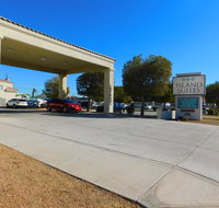 Island Suites - Accommodation Rooms