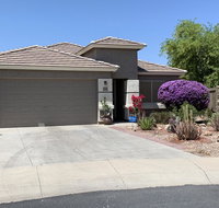 British Couple Hosts - Accommodation Rooms