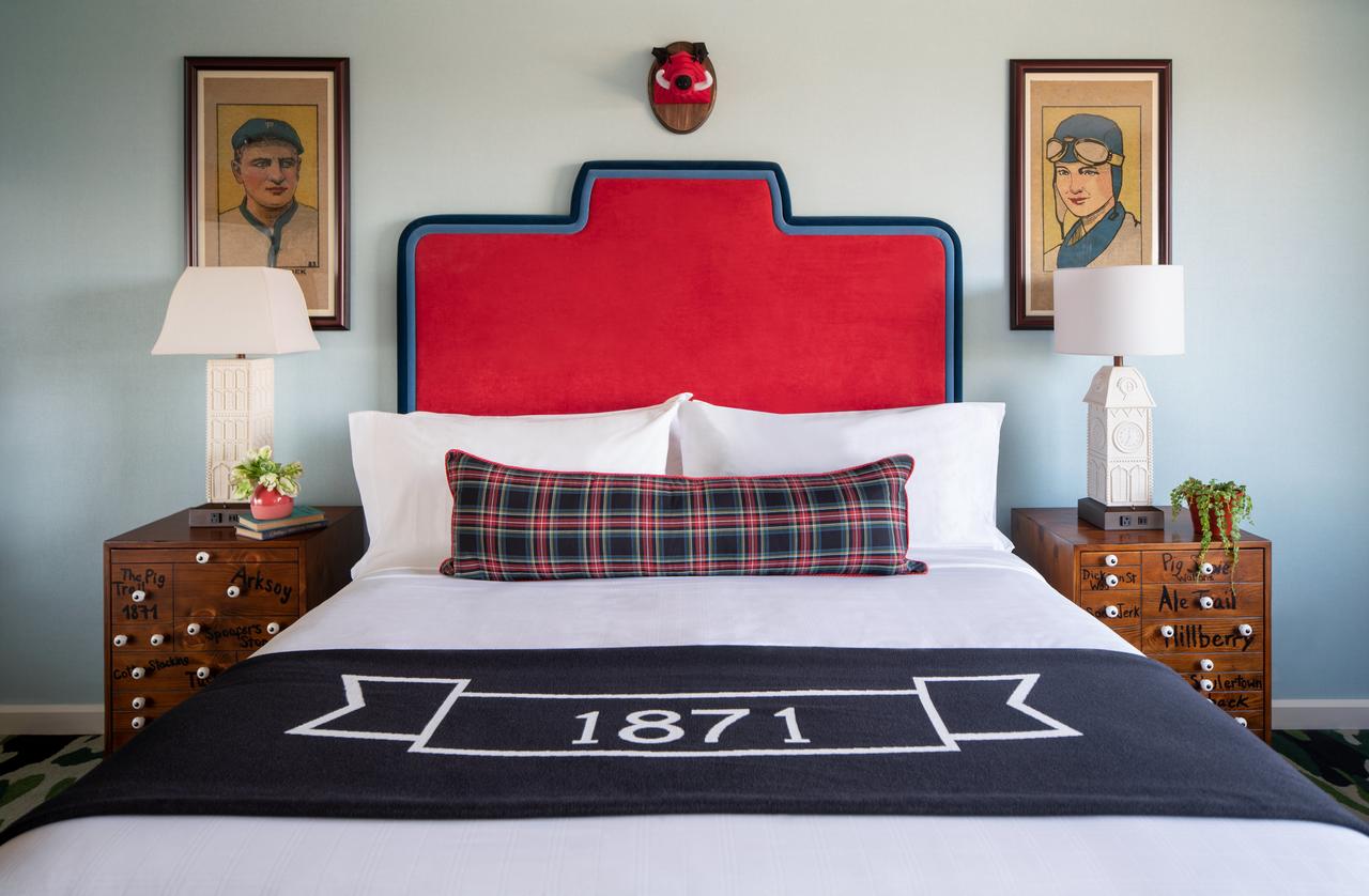 Graduate Fayetteville - thumb 28