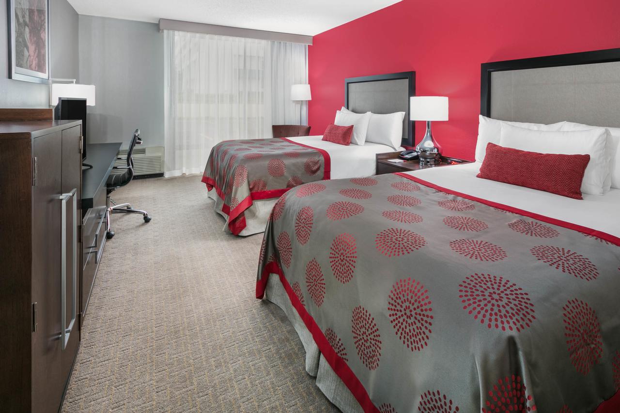 Ramada By Wyndham Texarkana - thumb 6