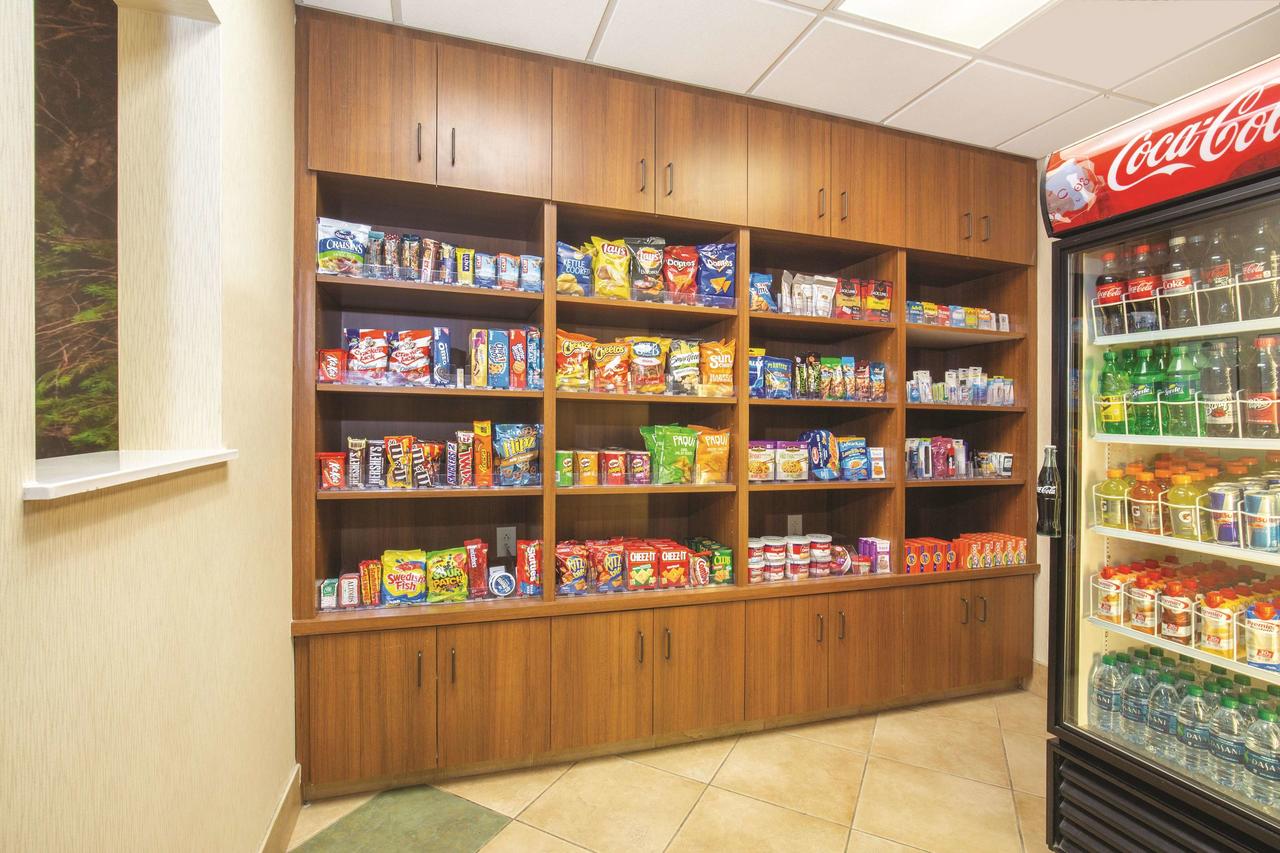 La Quinta By Wyndham Bentonville - thumb 35