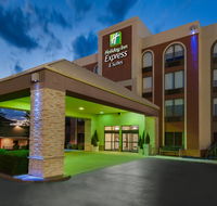Holiday Inn Express Hotel  Suites Bentonville - Accommodation Rooms