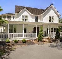 Pratt Place Inn - Accommodation Rooms