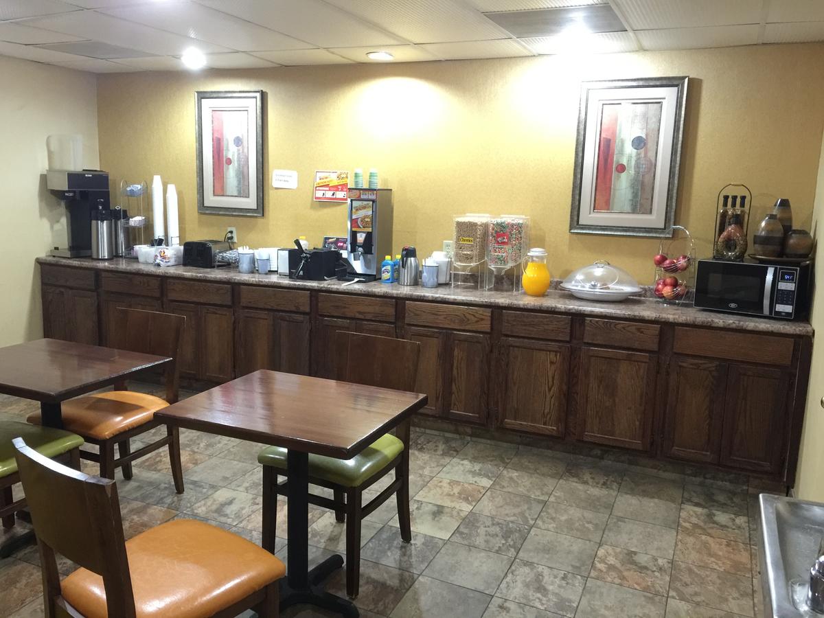 Fairview Inn And Suites - thumb 8