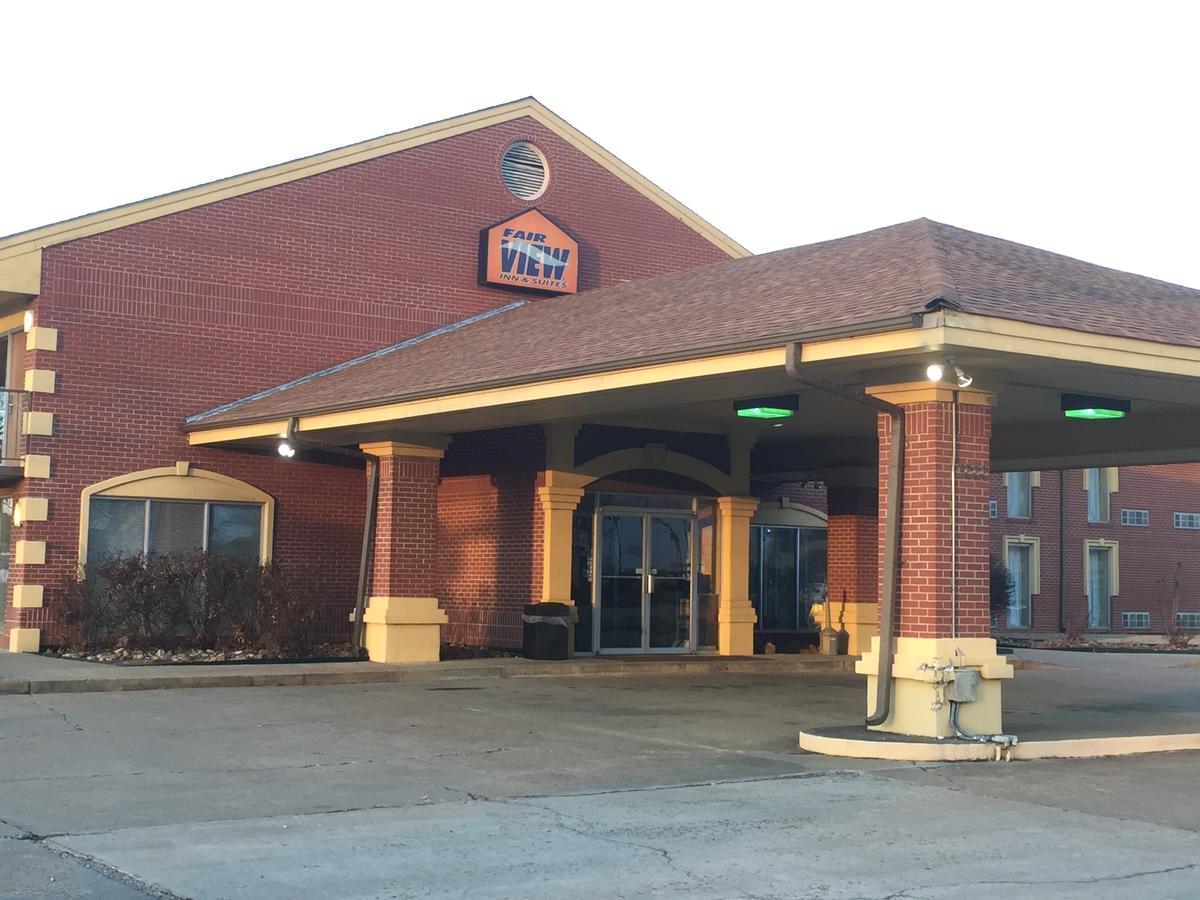 Fairview Inn And Suites - thumb 13