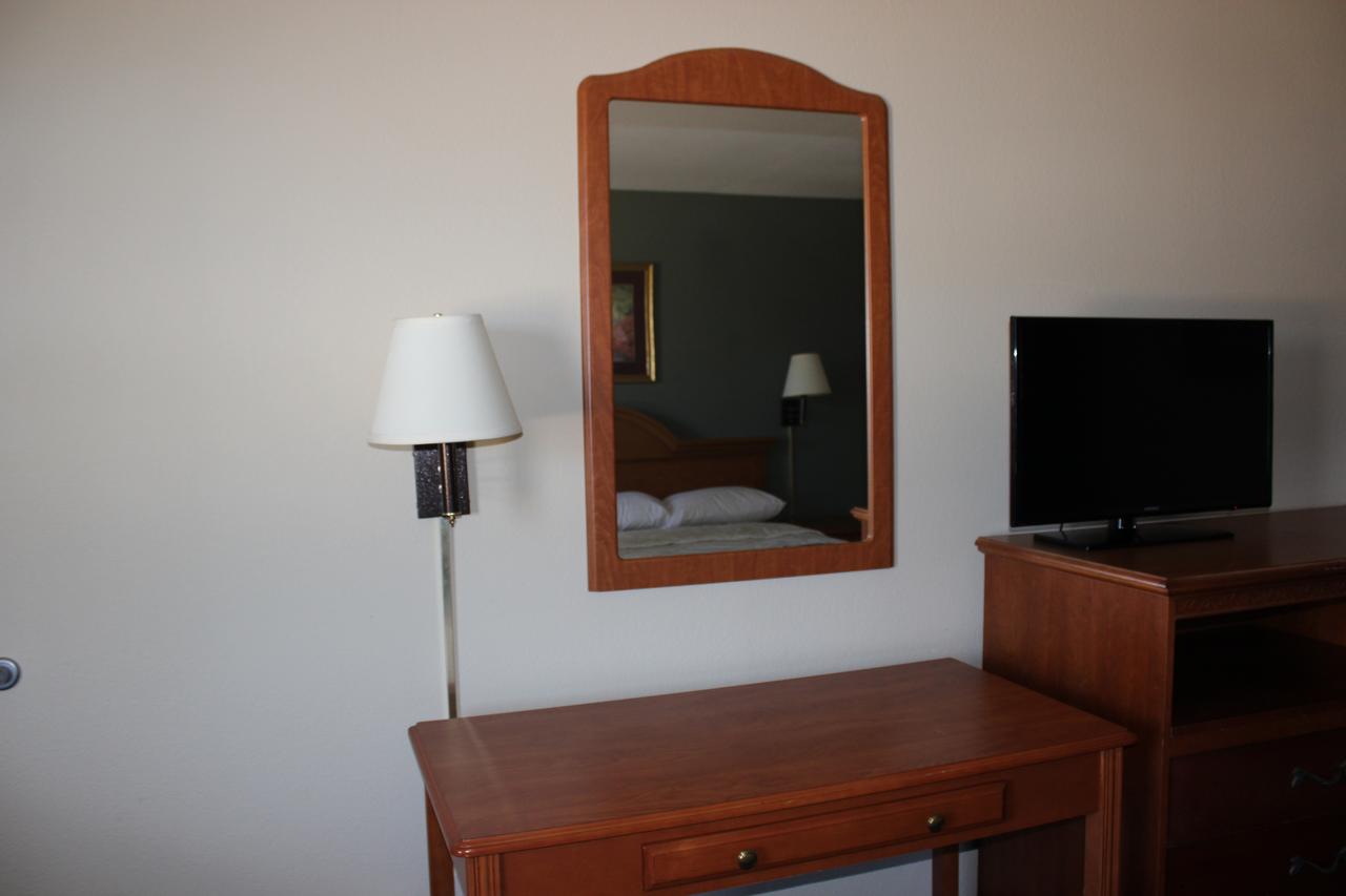 Nationwide 9 Inn - thumb 1