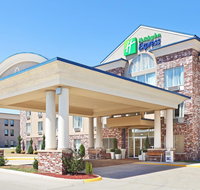 Holiday Inn Express Hotels  Suites Mountain Home - Accommodation Rooms