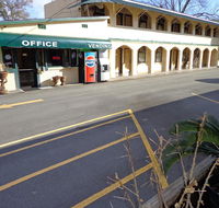 Economy Inn Express Warren - Accommodation Rooms