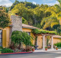 Inn Marin and Suites an Ascend Hotel Collection Member - Accommodation Rooms