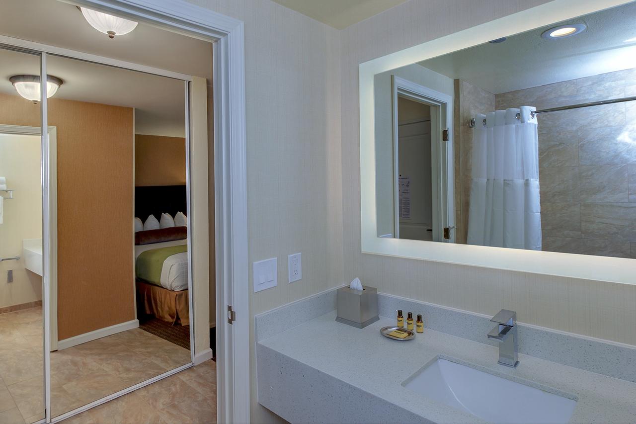 Best Western Plus Carpinteria Inn - thumb 2