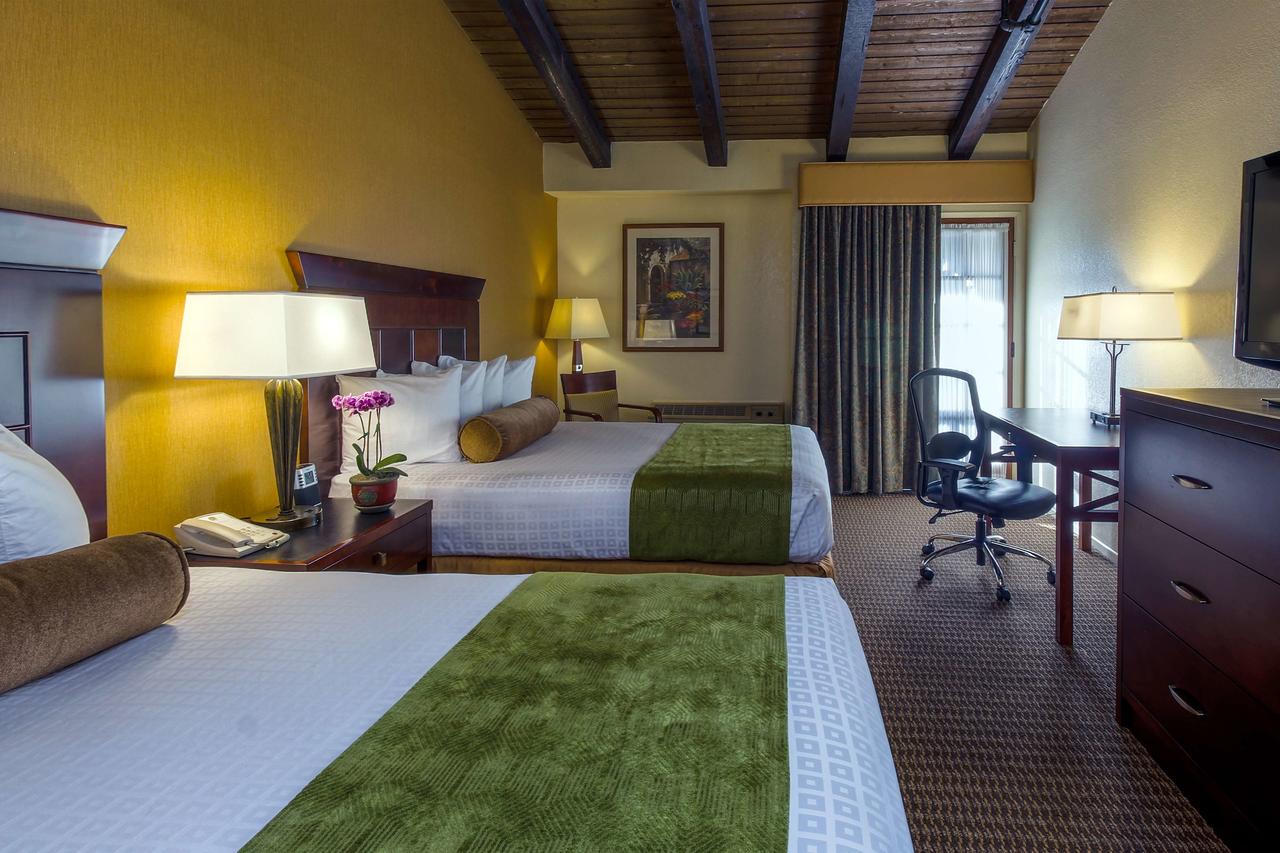 Best Western Plus Carpinteria Inn - thumb 32