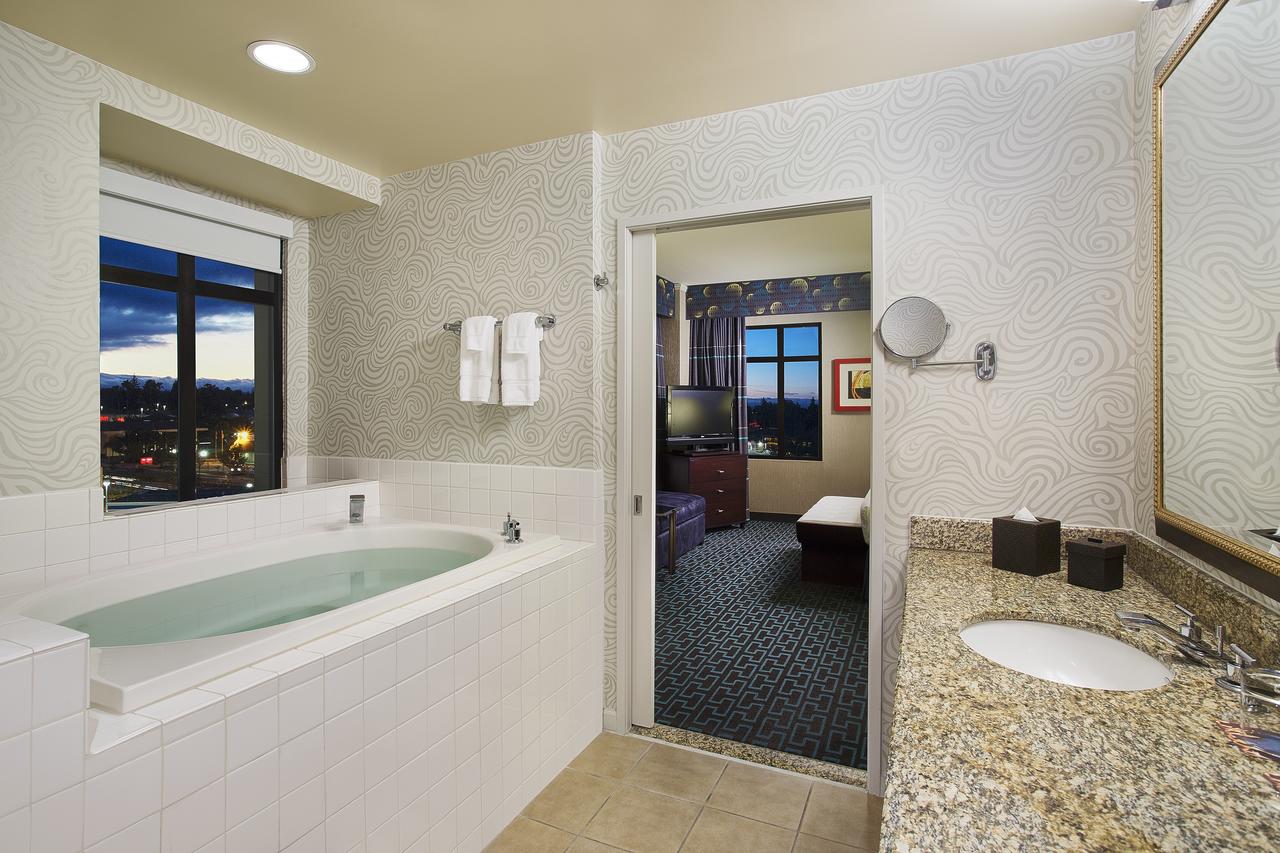 Juniper Hotel Cupertino, Curio Collection By Hilton - thumb 16