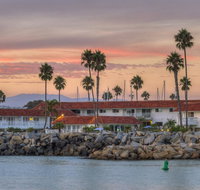 Oceanside Marina Suites - A Waterfront Hotel - Accommodation Rooms