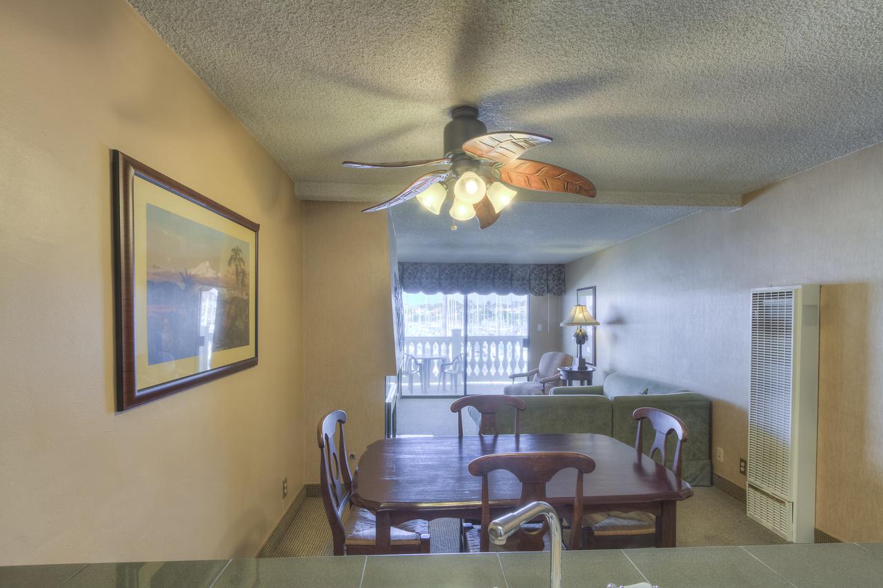 Oceanside Marina Suites - A Waterfront Hotel - thumb 25