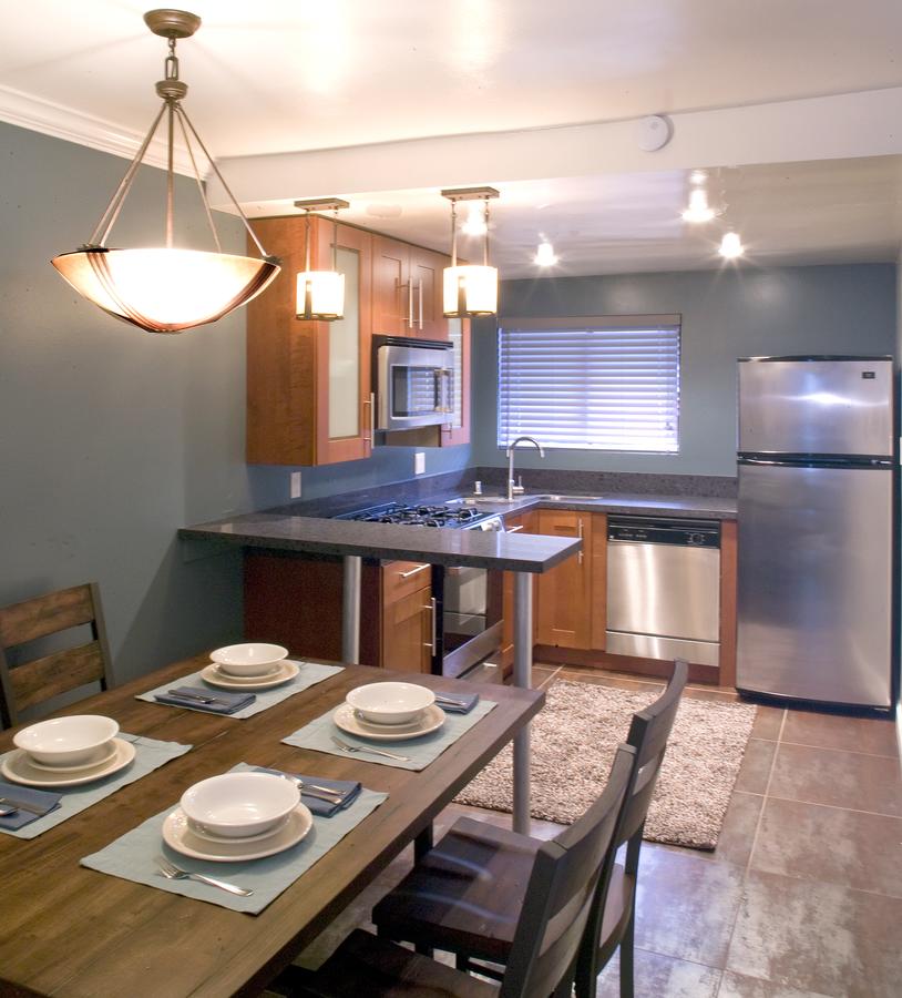 Oceanside Marina Suites - A Waterfront Hotel - thumb 3