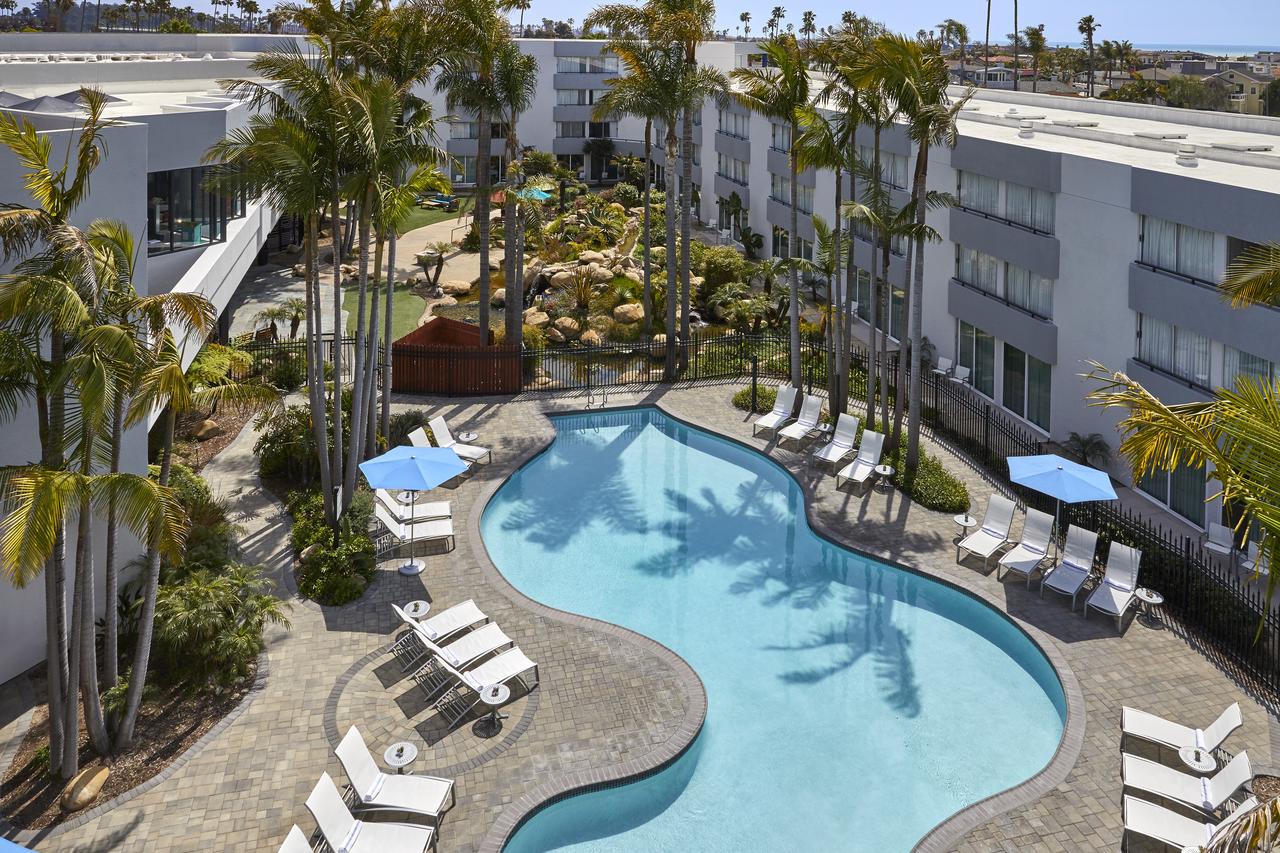 Ventura Beach Marriott - thumb 33