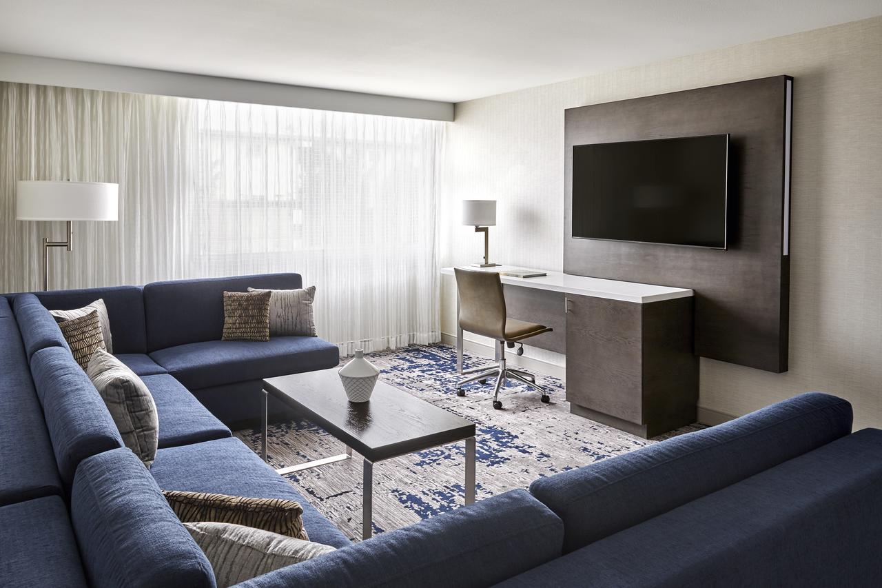 Ventura Beach Marriott - thumb 19