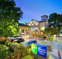 Holiday Inn Express Hotel  Suites - Paso Robles - Accommodation Rooms