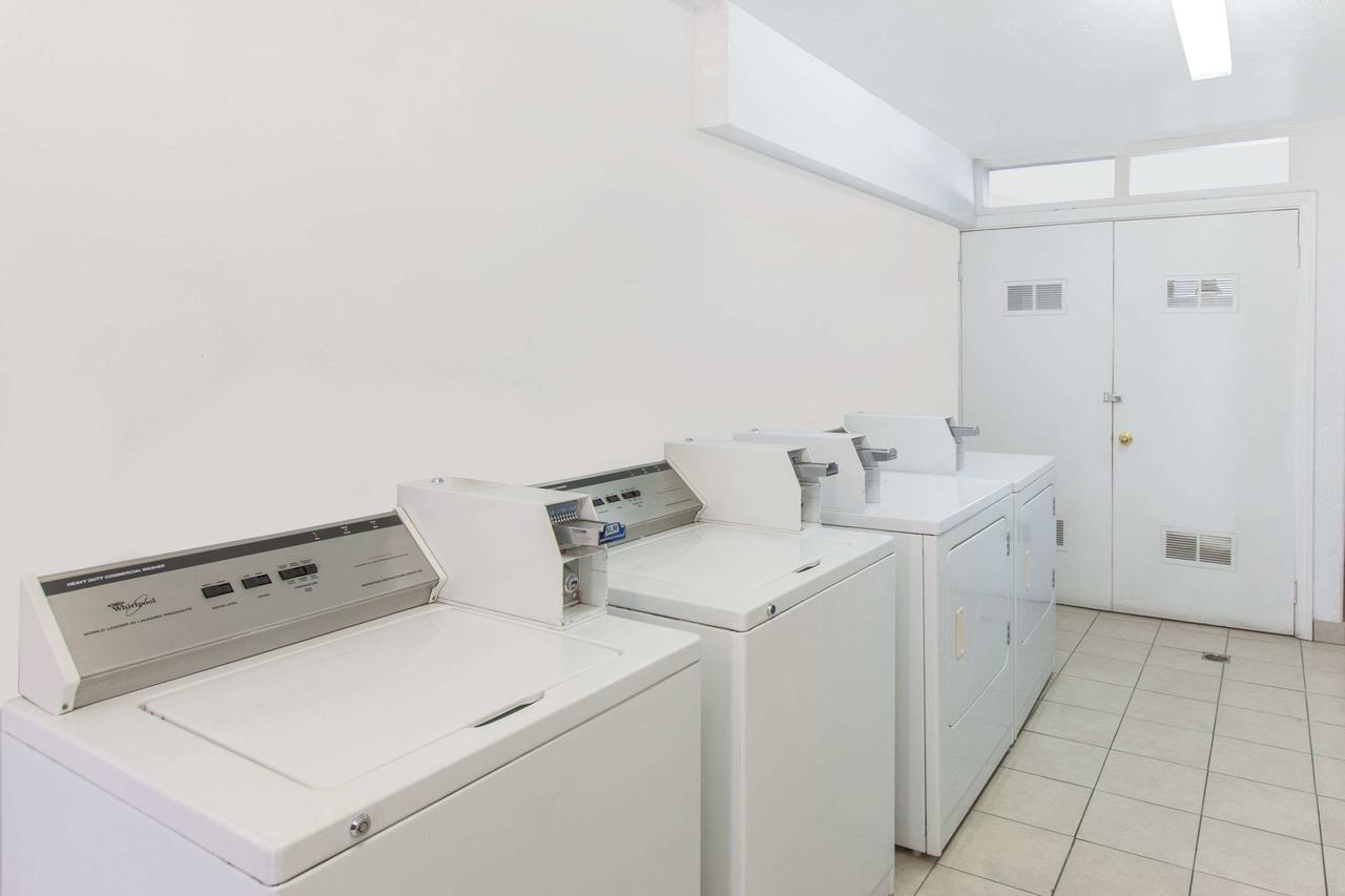 Days Inn By Wyndham Camarillo - Ventura - thumb 30