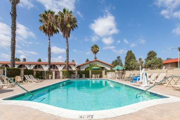 Days Inn By Wyndham Camarillo - Ventura - thumb 4