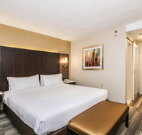 Holiday Inn Express - Downtown San Diego - Accommodation Rooms