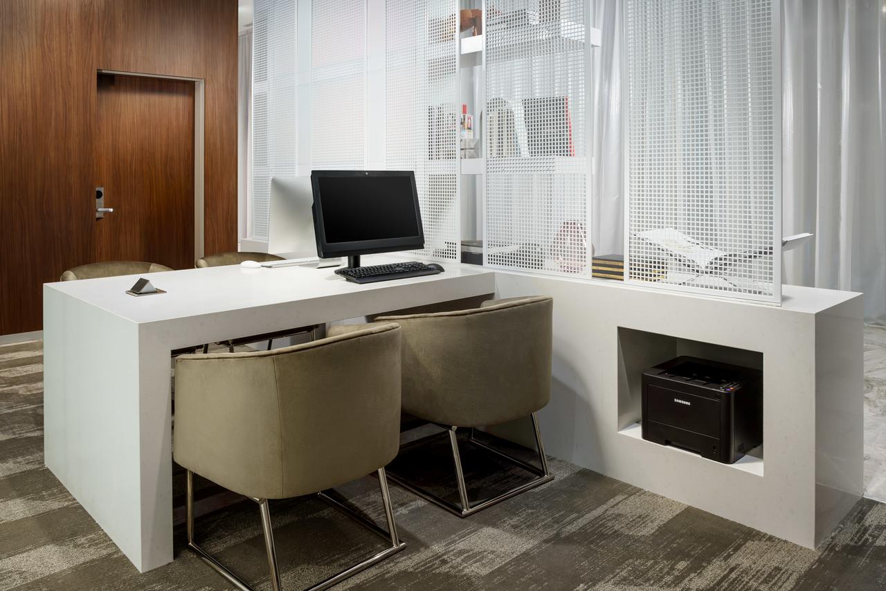 AC Hotel By Marriott San Francisco Airport/Oyster Point Waterfront - thumb 23