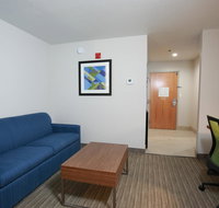Holiday Inn Express Hotel  Suites Hesperia - Accommodation Rooms