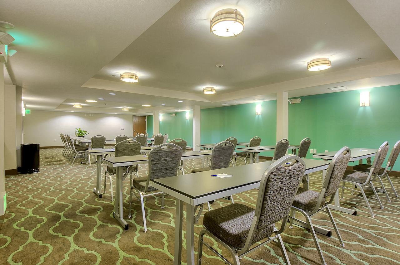 Holiday Inn Express Hotel & Suites Carlsbad Beach - thumb 15