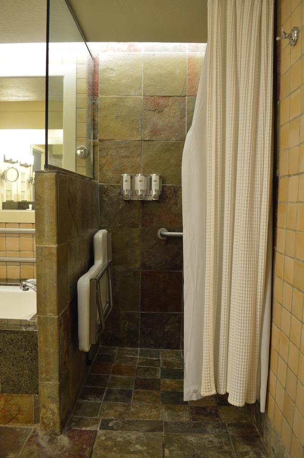 Quail Lodge & Golf Club - thumb 1