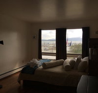 Suite View at Auke Bay - Accommodation Rooms