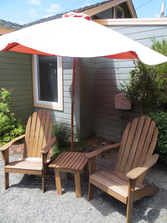 Sonoma's Best Guest Cottages - thumb 1